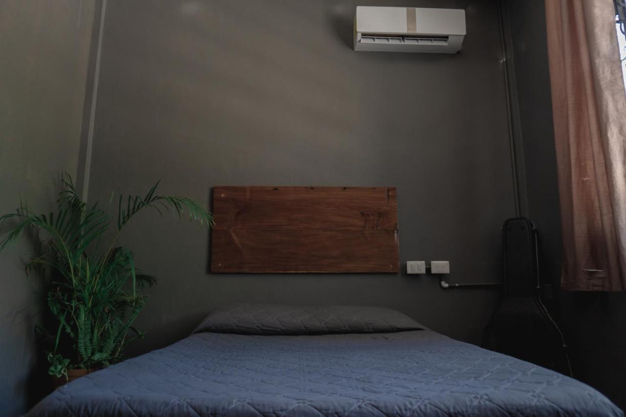 בקאלאר Hostel Local2 מראה חיצוני תמונה